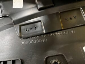 BOCZEK TAPICERKA DRZWI PRAWY PRZÓD DACIA SANDERO III STEPWAY 2023R EU