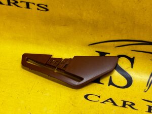 ZAŚLEPKA OSŁONA SZCZELINY PASA PRAWA BMW 7 G11 TARTUFO NOWA OEM