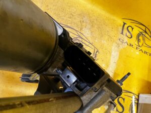 MECHANIZM WYCIERACZEK AUDI A8 D4 4H1955119D