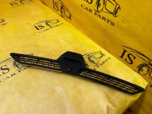 KRATKA GÓRNA NAWIEWU DESKI ROZDZIELCZEJ FORD FUSION LIFT USA