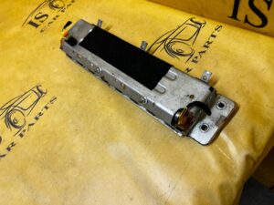 PODUSZKA POWIETRZNA AIRBAG KOLANOWA LEWA KIEROWCY VOLVO XC90 II