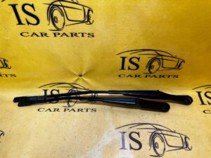 RAMIONA WYCIERACZEK KOMPLET AUDI A8 D5 EUROPA