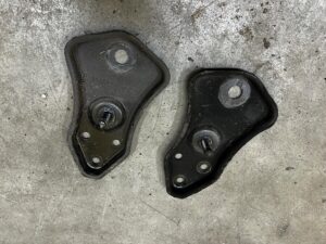 2 X MOCOWANIE WÓZKA BELKI SANEK ZAWIESZENIA TYŁ MERCEDES C-KLASA W206