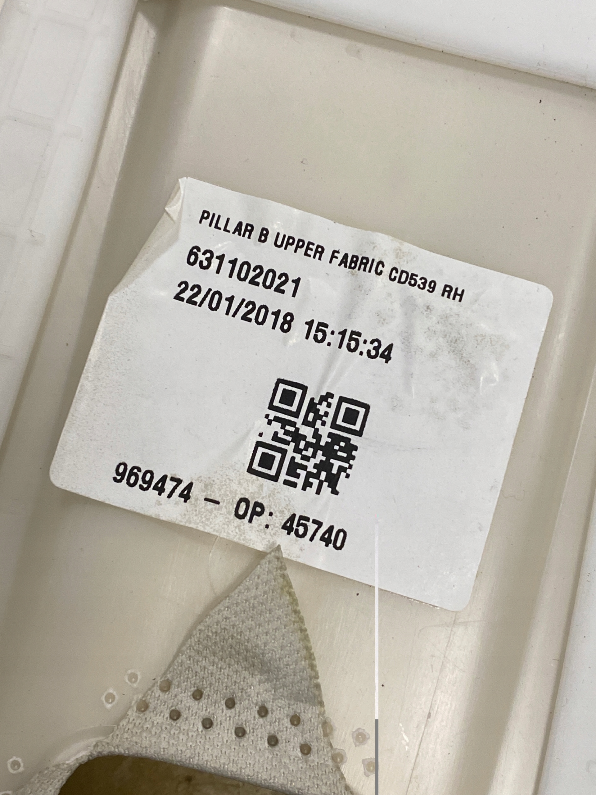 OSŁONA POSZYCIE SŁUPKA B PRAWY ŚROD FORD S-MAX MK2