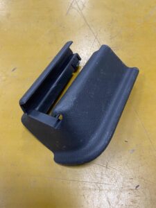 OSŁONA PROWADNICY SZYNY FOTELA MERCEDES INFINITI