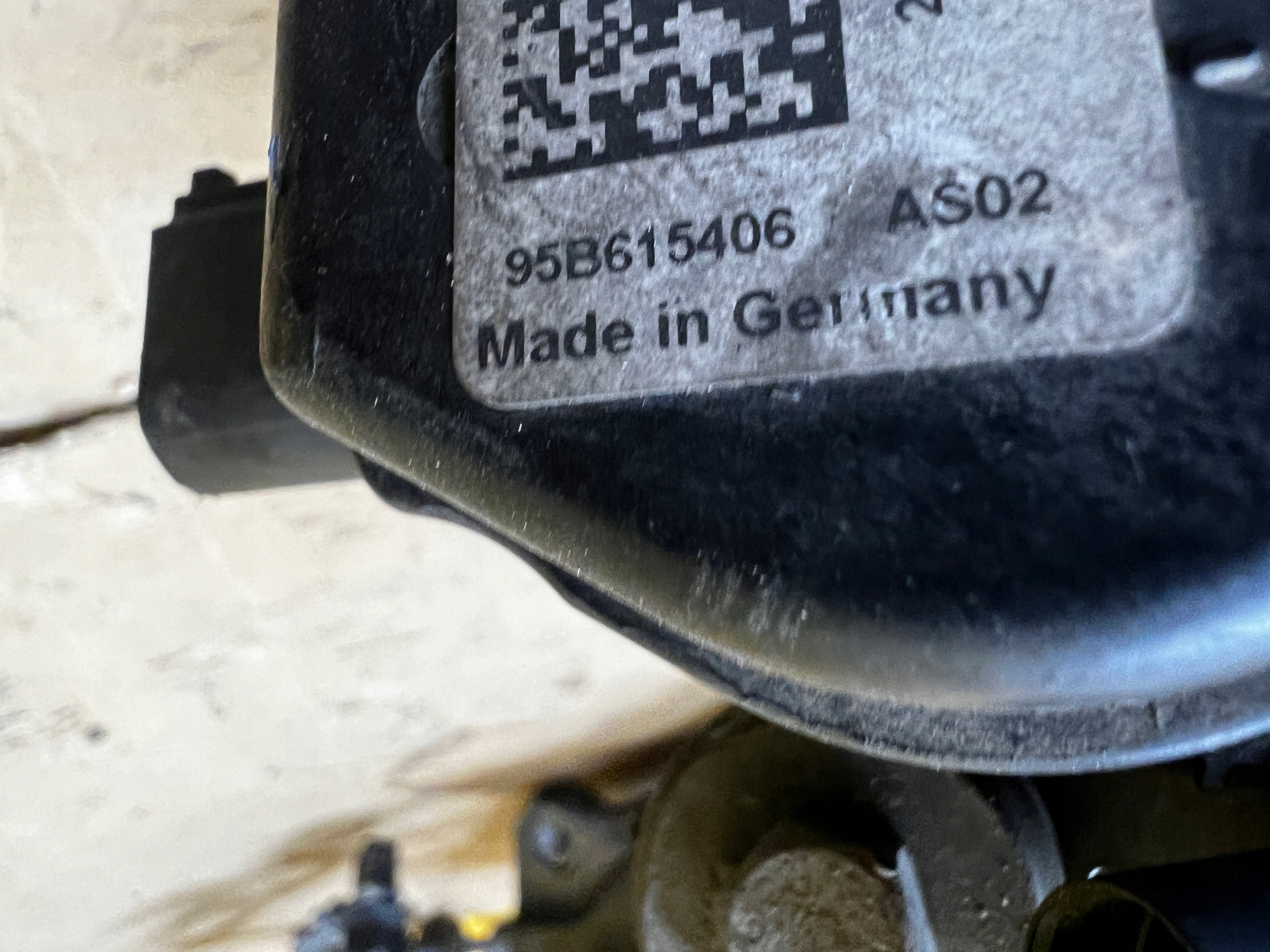 KOMPLET ZACISKI HAMULCOWE PRZÓD TYŁ PORSCHE MACAN 95B 2.0 TFSI