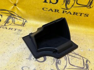 OSŁONA ZAŚLEPKA SCHOWEK W DESCE SKODA SCALA