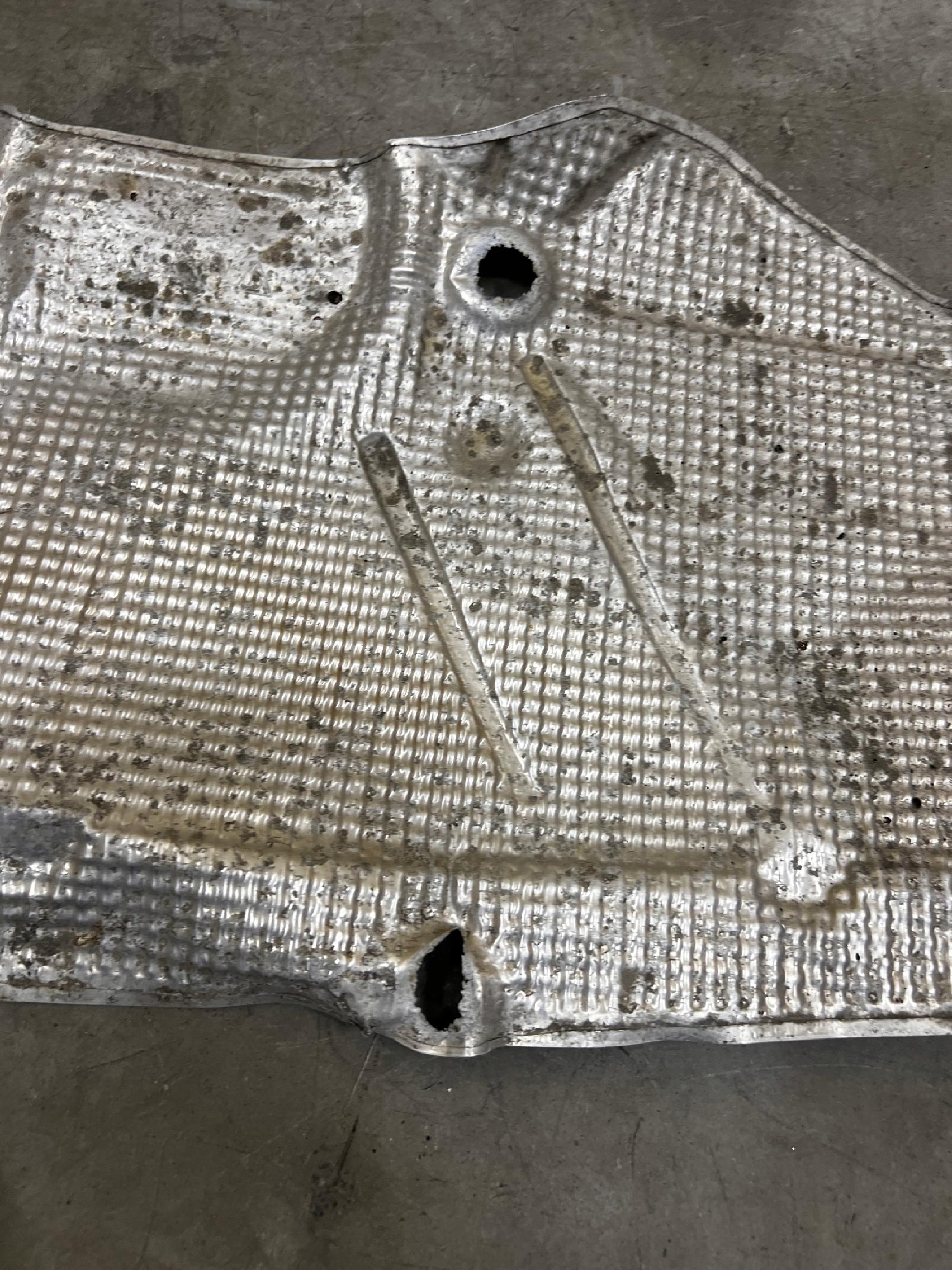 OSŁONA TERMICZNA PORSCHE CAYENNE II 7P5 GTS 4.8 V8