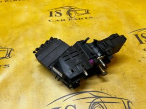 SKRZYNKA BEZPIECZNIKÓW MODUŁ MERCEDES GL X166