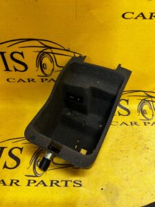 WNĘKA SCHOWKA TUNELU PODŁOKIETNIKA PORSCHE CAYENNE II 7P5 LIFT 92A