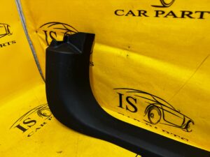 PRAWA OSŁONA LISTWA PROGU DRZWI FORD FIESTA MK8 3D