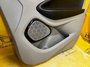 BOCZEK TAPICERKA DRZWI PRZÓD PRZEDNI PRAWY PRAWA RENAULT ZOE I Z.E.