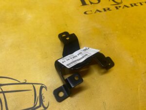 WSPORNIK MOCOWANIA SIATKI ODDZIELAJĄCEJ BAGAŻNIKA PRAWY BMW X3 E83 NOWY OEM