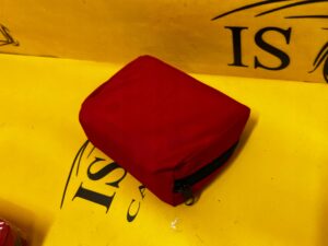 APTECZKA SAMOCHODOWA DUŻA PIERWSZA POMOC BMW NOWA OEM