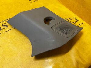 POSZYCIE OSŁONA OBUDOWA SŁUPKA D TYŁ PRAWY GŁOŚNIK FORD EXPLORER MK6