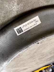 ZWROTNICA PIASTA CZUJNIK ABS PRZÓD PRAWY LAND ROVER DEFENDER II L663