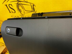 SCHOWEK DESKI PASAŻERA VW TOUAREG 7P 7P0 EUROPA