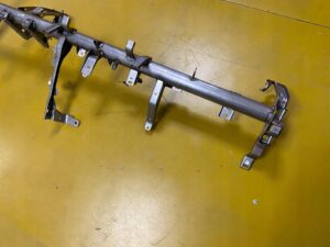 RURA DESKI STELAŻ KONSOLI PEUGEOT 3008 II 5008 II