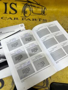 ETUI KSIĄŻKA INSTRUKCJA OBSŁUGI SERWISOWA HOLANDIA TOYOTA HILUX VIII 8