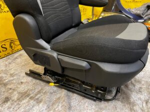 FOTEL PRZÓD PRAWY PASAŻERA AIRBAG PODŁOKIETNIK CITROEN C4 PICASSO II EU