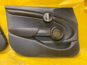 TAPICERKA BOCZEK DRZWI LEWY PRZÓD MINI COOPER F55