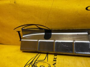 LISTWA OSŁONA PROGU BAGAŻNIKA PASA TYŁ TYLNEGO PORSCHE PANAMERA 970 I LIFT