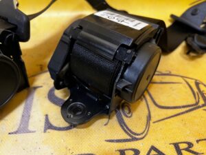 PAS PASY BEZPIECZEŃSTWA TYŁ TYLNE LEWY PRAWY BMW 2 F22 619185100E