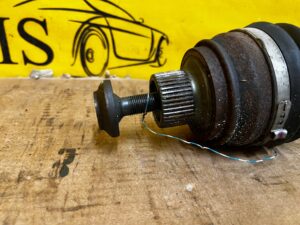 PÓŁOŚ PRZÓD PRZEDNIA LEWY LEWA AUDI A8 D4 3.0 TDI