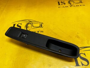 PANEL PRZEŁĄCZNIK SZYBY DRZWI PRZÓD PRAWY DACIA JOGGER