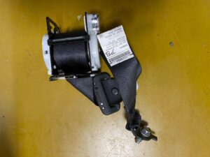 TYLNE PASY BEZPIECZEŃSTWA KANAPY TYŁ INFINITI Q70