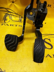 PEDAŁY GAZ HAMULEC MANUAL RENAULT MEGANE IV