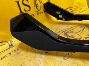 DEKOR RAMKA TUNELU ŚRODKOWEGO BMW F40