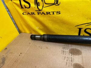 PÓŁOŚ PRZÓD PRZEDNIA PRAWY PRAWA LAND ROVER DEFENDER II L663 2.0 D SD4