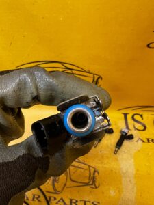 WTRYSKIWACZ WTRYSK PALIWA FORD ESCAPE MK4 1.5 EB