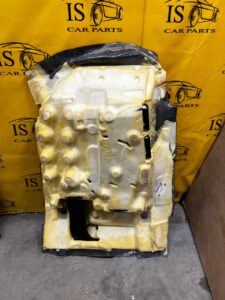 PRAWY PRZÓD WYKŁADZIN PODŁOGA DYWAN C4 PICASSO II