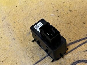 WSKAŹNIK WYBIERAKA BIEGÓW PEUGEOT 508 I RXH 2.0