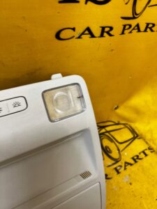 LAMPKA OŚWIETLENIE PODSUFITKI FORD ESCAPE MK4