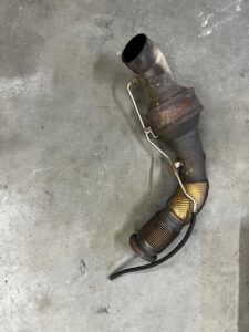 KATALIZATOR PRAWY BMW M5 F90 M8 F91 F92 X5M F95 X6M F96 4.4 V8