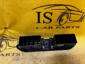 KRATKA NAWIEWU ŚRODKOWA DESKI KONSOLI PRZÓD PRZEDNIA DACIA SANDERO III