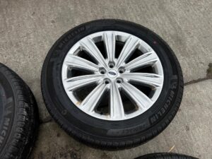 KOŁA FELGI OPONY LETNIE FORD EXPLORER MK6 20- 255/55 R20