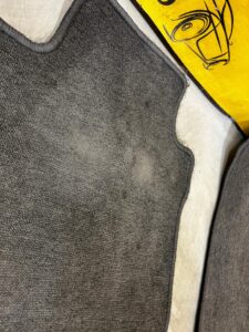 KOMPLET DYWANIKI WYCIERACZKI WELUROWE ORYGINALNE RENAULT CAPTUR I PRZEDLIFT