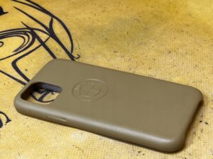 ETUI NA TELEFON IPHONE 11 PRO SAND BMW NOWE OEM