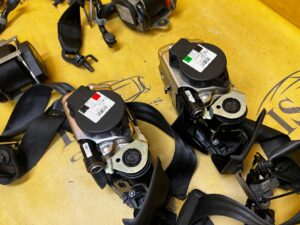 KOMPLET 6 X PASY BEZPIECZEŃSTWA 7 OSÓB NIE WYSTRZELONE VOLVO XC90 II