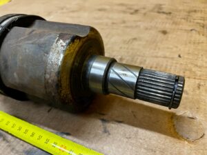 PÓŁOŚ PRZÓD PRZEDNIA LEWY LEWA NISSAN X-TRAIL T32 Y