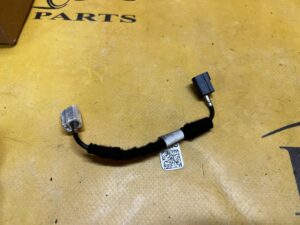 WIĄZKA INSTALACJA RADIA ANTENY WNĘTRZA FORD BRONCO 21-