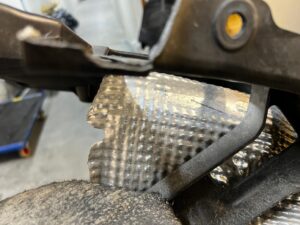 OSŁONA TERMICZNA ŚLIZG TYŁ LEWY PORSCHE PANAMERA 970 I LIFT HYBRID