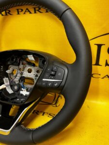 KIEROWNICA SKÓRA MULTIFUNKCJA FORD KUGA MK3 VIGNALE