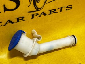 WLEW PŁYNU SPRYSKIWACZA LR DISCOVERY V L550