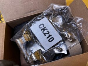 KOMPLET KLOCKI HAMULCOWE PRZÓD BMW 2 U06 NOWE OEM