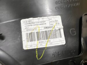 BOCZEK TAPICERKA DRZWI LEWY PRZÓD DACIA SANDERO III STEPWAY 2023R EU